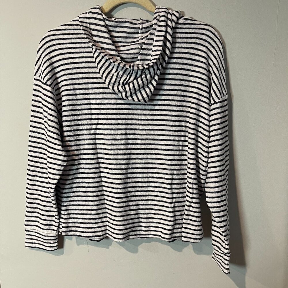 Sundry Striped Size Small Cropped Hoodie, Black & White - NWT - Picture 2 of 7